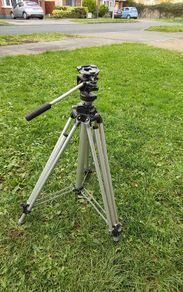 tripod stand