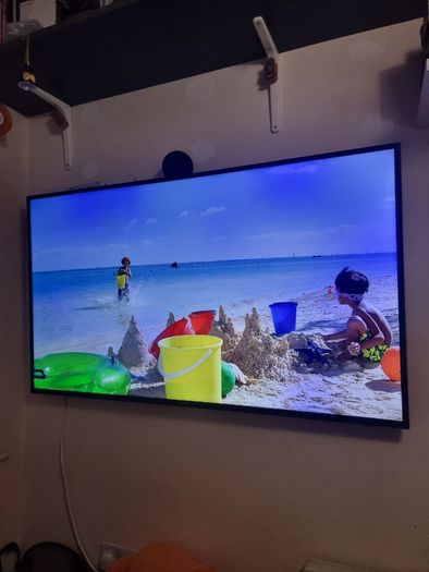 Samsung 55" 4K UHD Smart TV