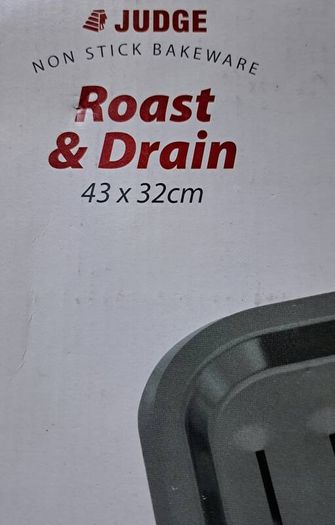 roast and drain non stick bakeware