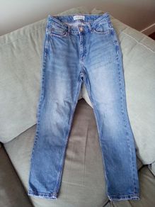 Light Blue Denim Straight Leg Jeans Size 6
