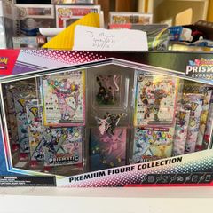 Prismatic Evolutions Premium Figure Collection Pokemon