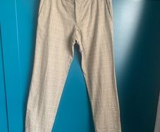 Hugo Boss check trouser. Size 20