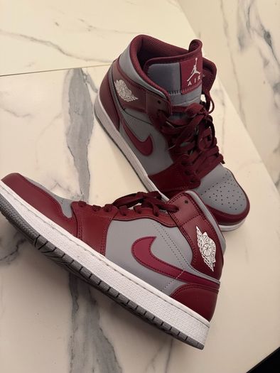 Nike Jordan 1 "Cherrywood Red" 8 UK