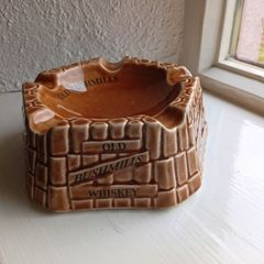 bushmills pub ashtray by Arklow