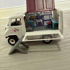 Schleich Mobile Vet Clinic