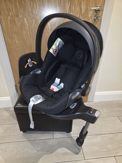 Cybex Cloud Z 360 car seat and ISOFix Professionally CLEANED