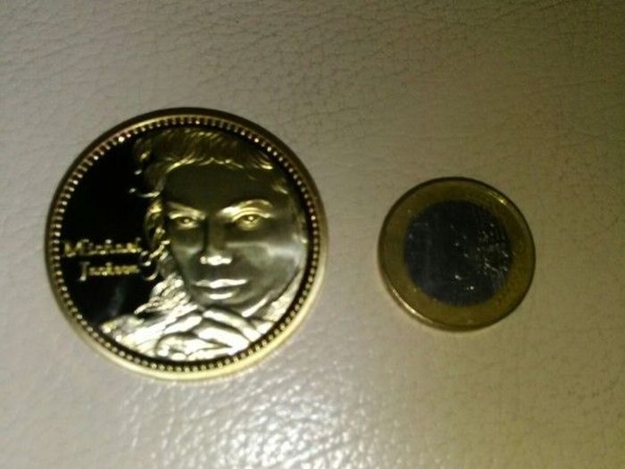 Michael Jackson Commemorative Coin
