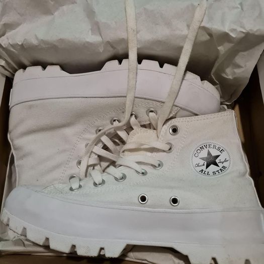 White chunky converse lugged