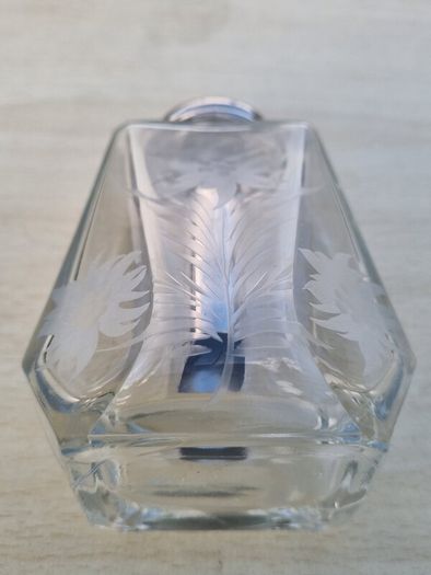 Vintage faceted sugar dispenser (sucrier doseur) from the 1950s or 1960s,