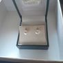 9ct gold earrings Image 3