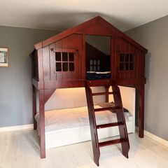 Treehouse bed with mattress