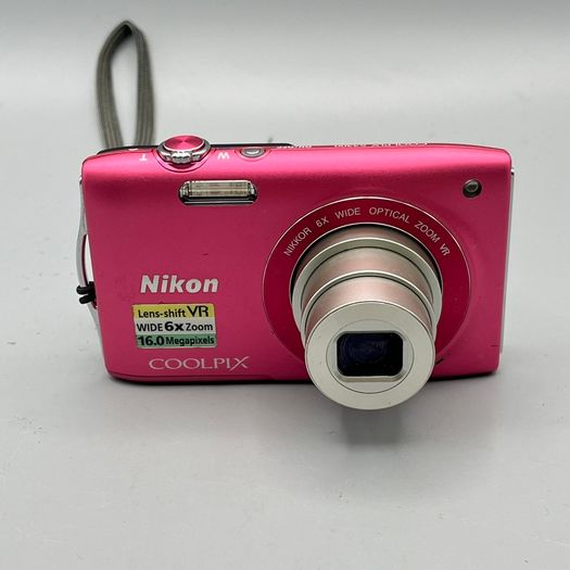 Nikon Coolpix S3300 16.0MP Compact Digital Camera Pink Tested Full Kit