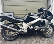 Suzuki Gsxr 600 srad