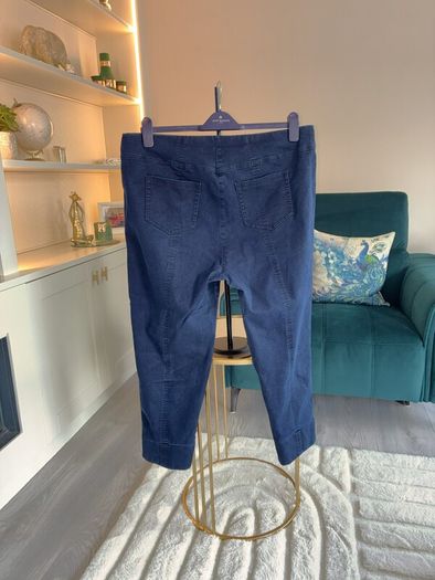 Ladies Navy Cropped Straight Fit Jeans from Robell