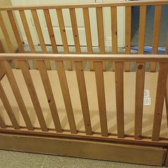 baby cot