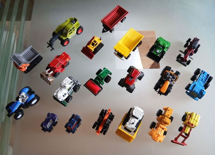 20 Construction And Farm Toy Cars