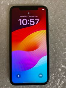 iPhone 11 64GB GreenCharger
