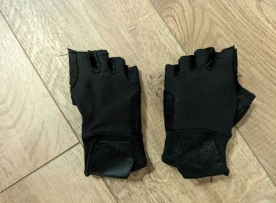 Weightlifting & Gym Training Gloves (Padded Grip)
