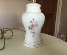 Lighting - Donegal China Table Lamp.