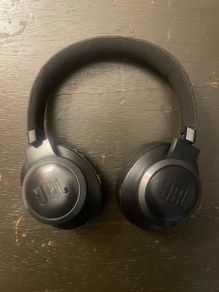 JBL Live 500BT Black Bluetooth Headphones