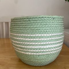 Wicker basket