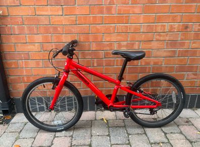 Kids Ridgeback Red Dimension 20 Bike