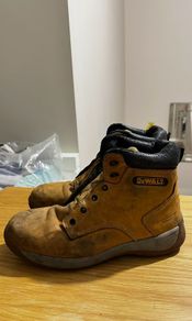 dewalt boots