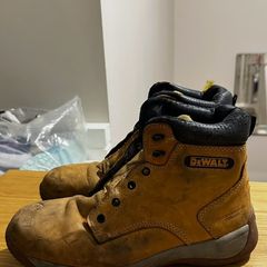 dewalt boots