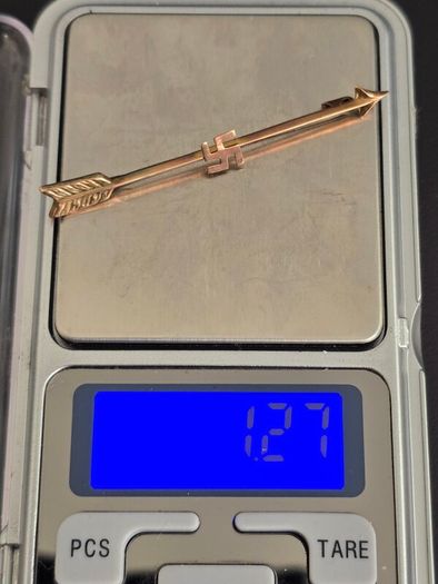 Rare Gold brooch