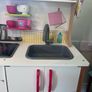 Toy Kitchen Image 3