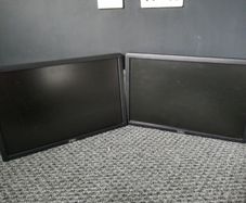 2 x dell monitors 20.5 inch