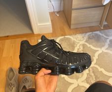 Nike shox