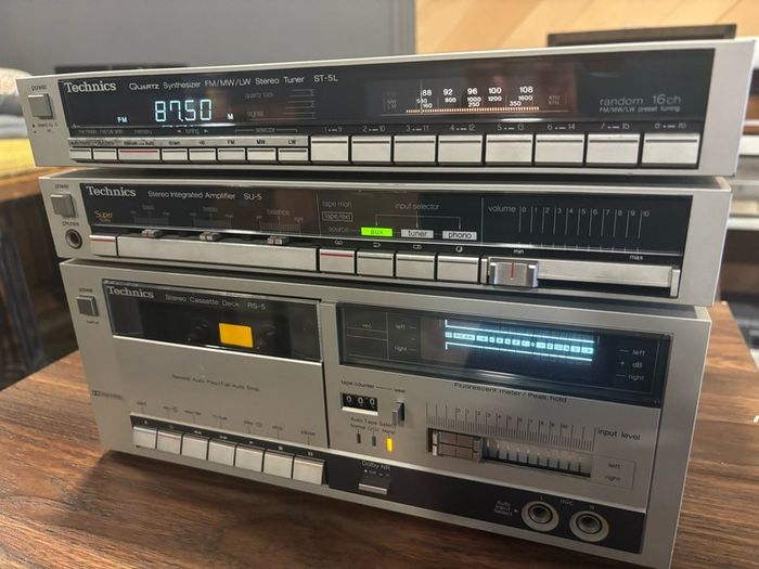 Vintage Technics Stereo System 5