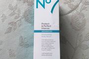 No7 Protect &amp; Prefect Intense Advanced Moisturising Body Serum 200ML