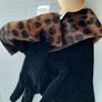 New velvet gloves with leopard print top Image 2