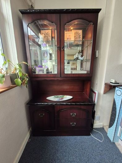 Cabinet with lights