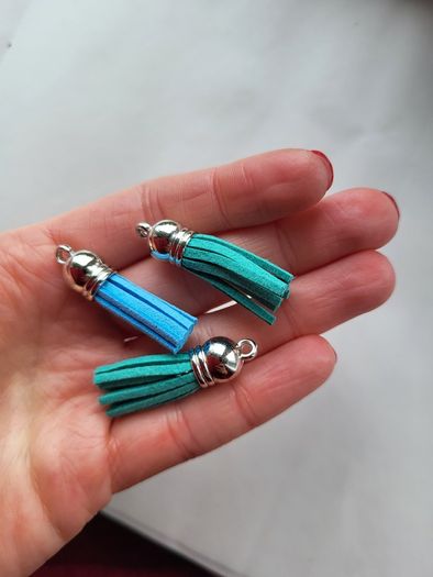 Faux leather tassel for making jewelry and other crafts 3pcs NEW