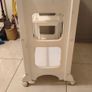 changing table Image 3