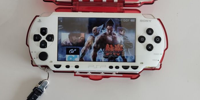 PSP 1004 White Modded 2 Batteries Original OSTENT new 64gb original charger