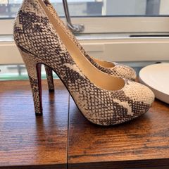 Christian Louboutin Bianca Pumps