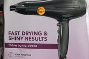 Wahl hair dryer. New.