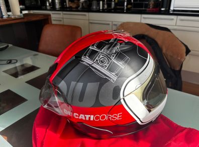 Ducati Arai RX7V