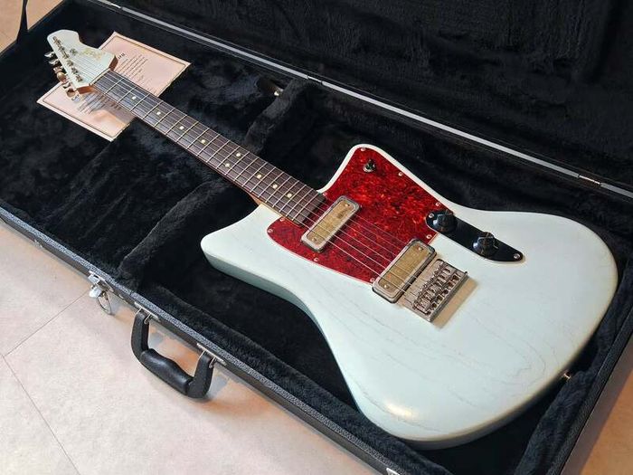 Trent Guitars UK Model 1 Custom Offset Guitar Sonic Blue (Delivery available)