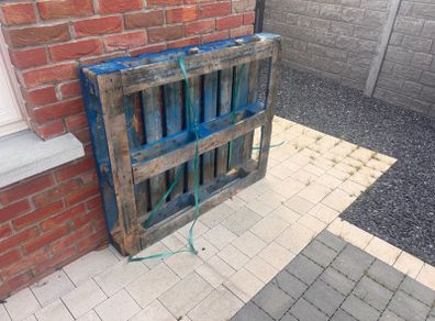 wooden pallet