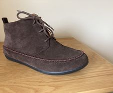 NEW Real suede boots 5.5