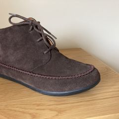 NEW Real suede boots 5.5