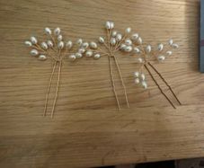 Wedding hair accessories