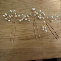 Wedding hair accessories