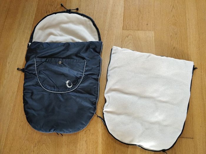 Hippychick Newborn All Seasons Footmuff with 2 Detachable Covers