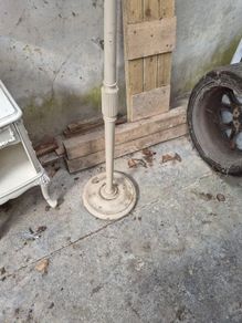 lamp stand